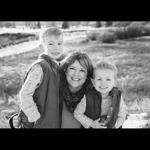 Meet your Posher, Hilary